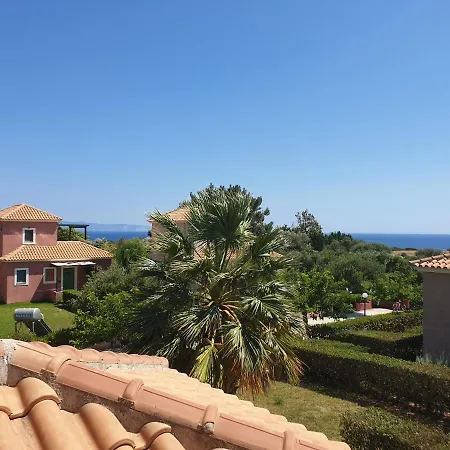 Monambeles Villa Svoronata