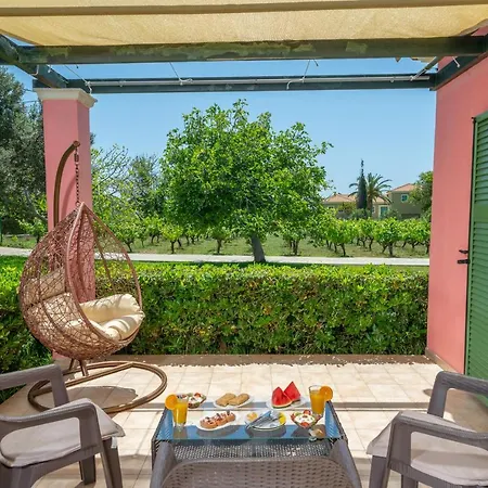 Monambeles Villa *