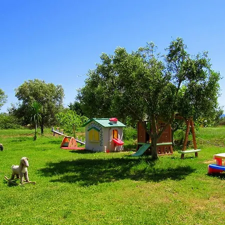 Villa Monambeles Svoronata