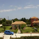 Monambeles Βίλα Σβορωνάτα