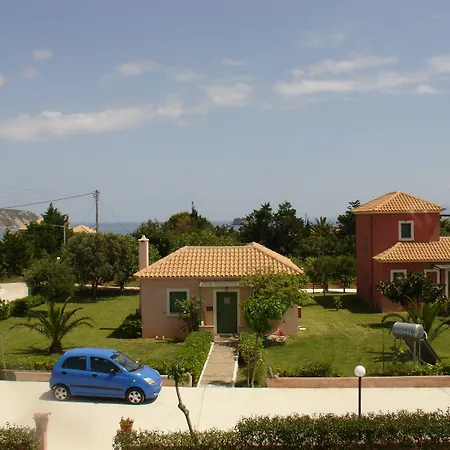 Monambeles Villa Svoronata