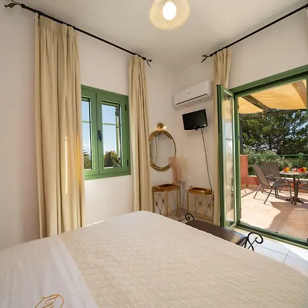 Villa Monambeles Svoronata