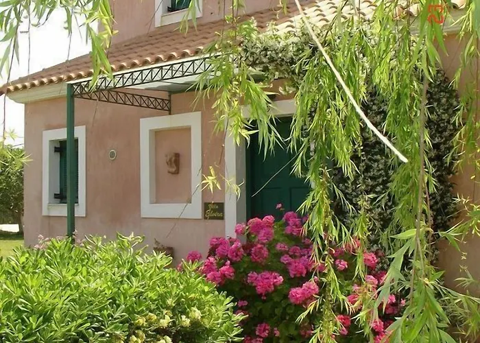 Monambeles Villa Svoronata