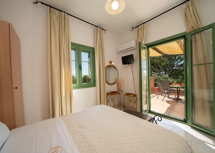 Villa Monambeles Svoronata