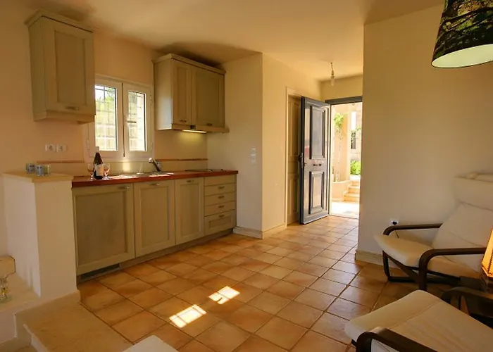 Villa Monambeles Svoronata